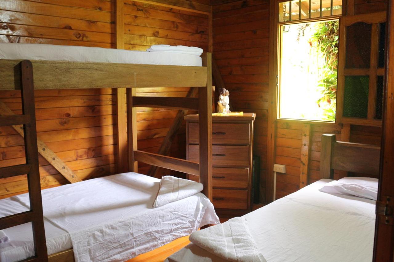 Finca Chalet La Tawa Sevilla  Екстер'єр фото